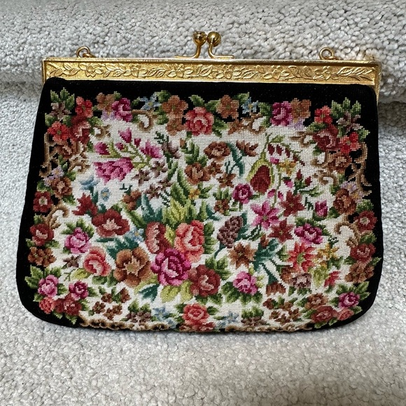 Vintage Black Floral Petite Point/Needle Point Handbag Purse - Picture 2 of 4
